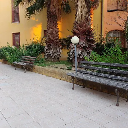 Apartman Sa Marinedda Guest